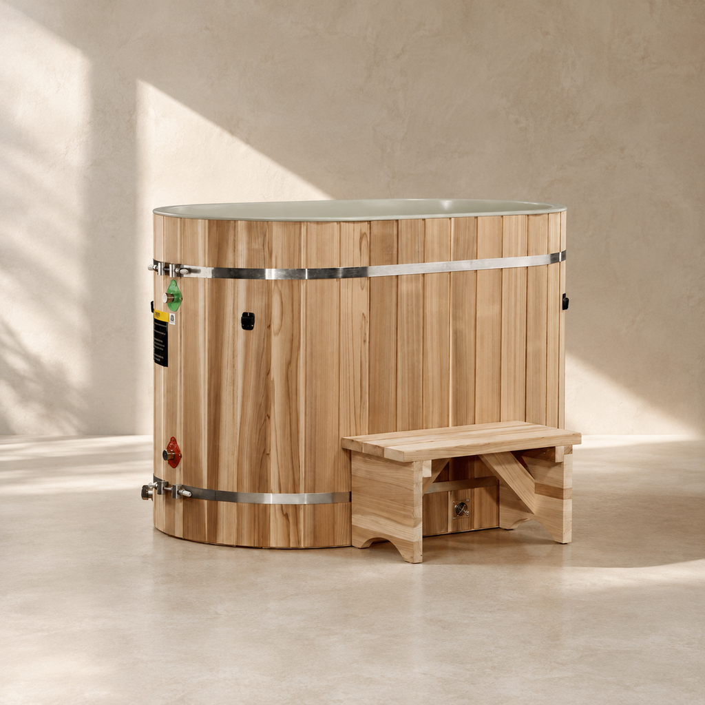 Dynamic Cold Therapy Oval Cedar Cold Plunge – Plastic Interior (Tub Only)